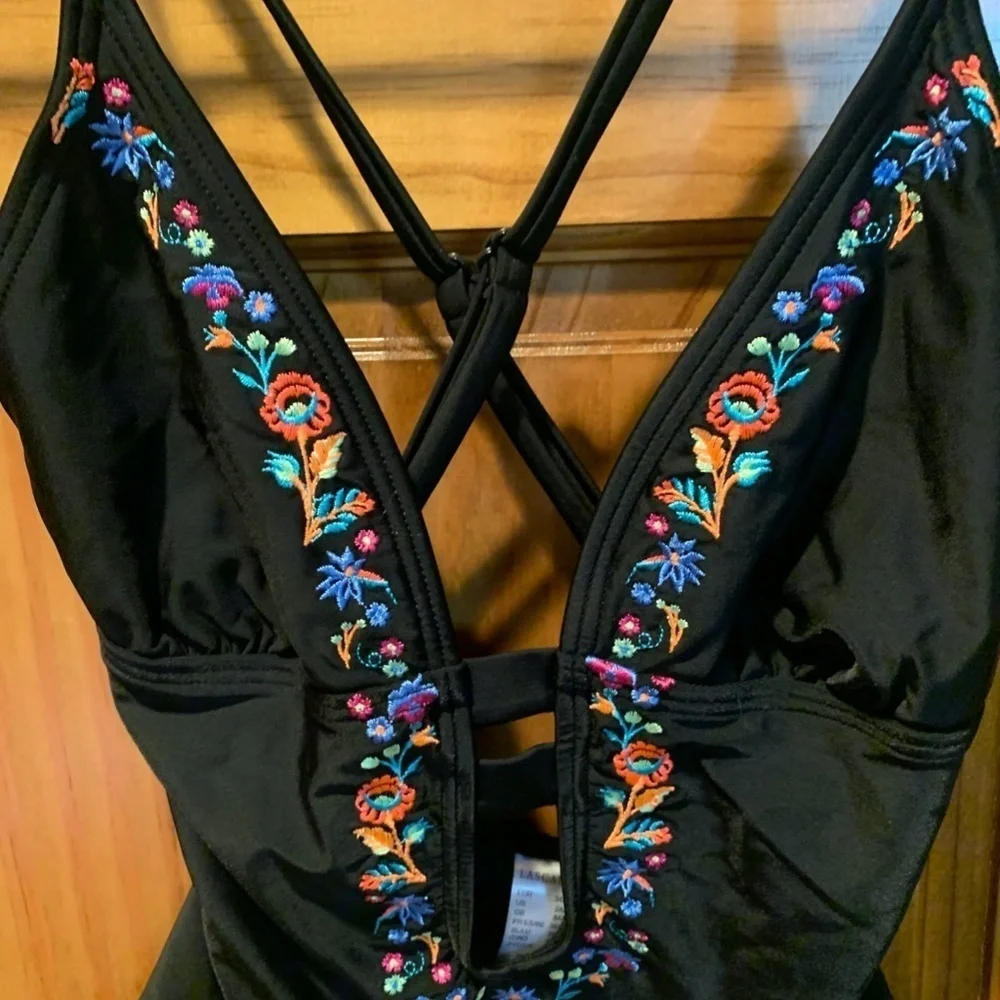 Lascana Floral One Piece Bathing Suit Black Size 2A/B